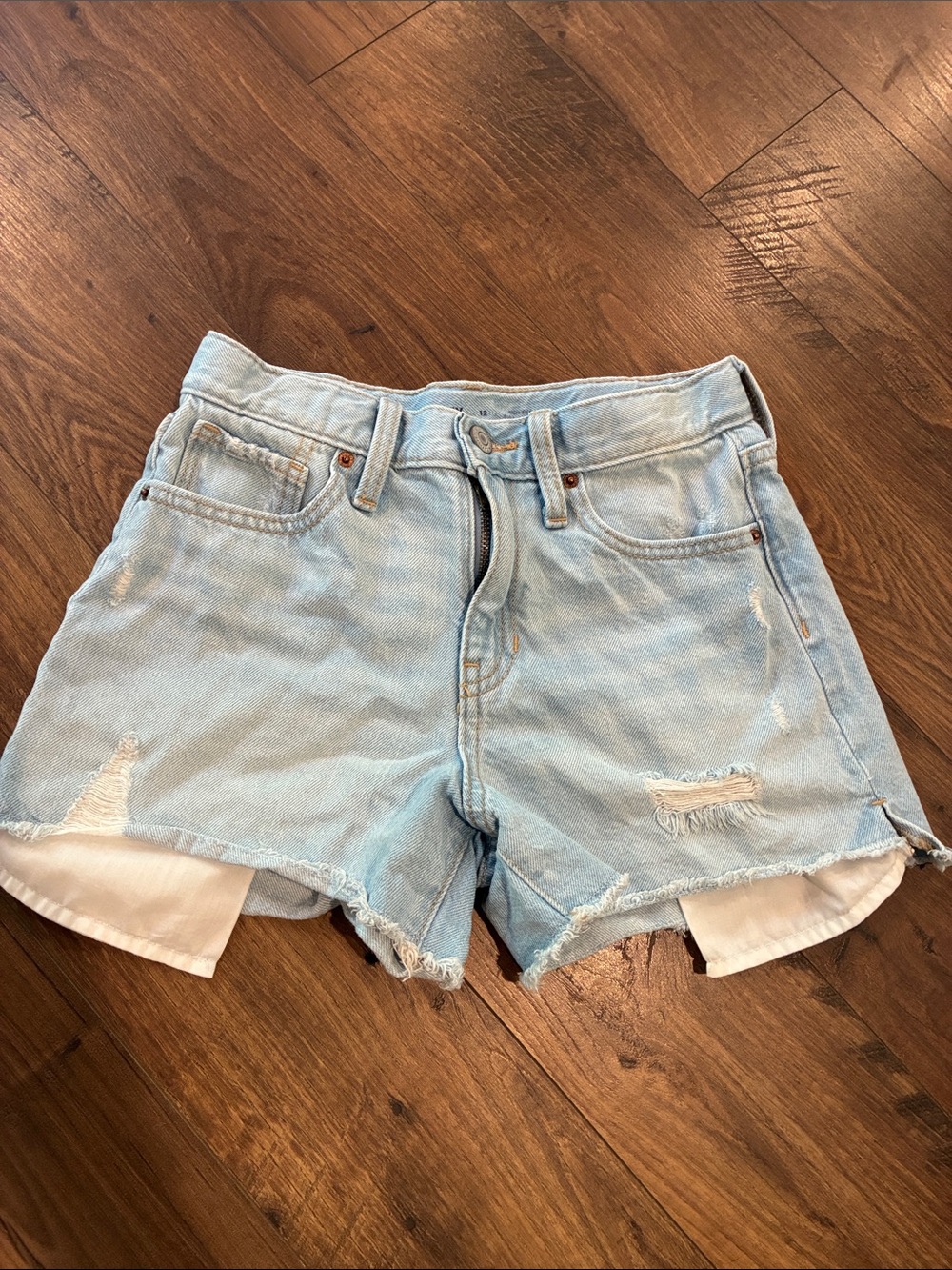 Girl’s Old Navy High Rise Light Blue Distressed Denim Shorts